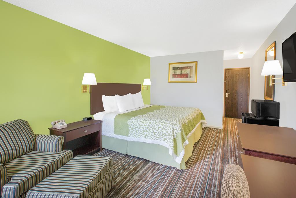 Days Inn By Wyndham York Exterior foto